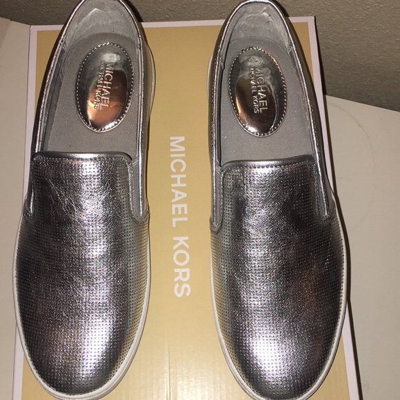 💥Last pair💥Michael Kors Keaton Slip On’s. - Picture 2 of 6